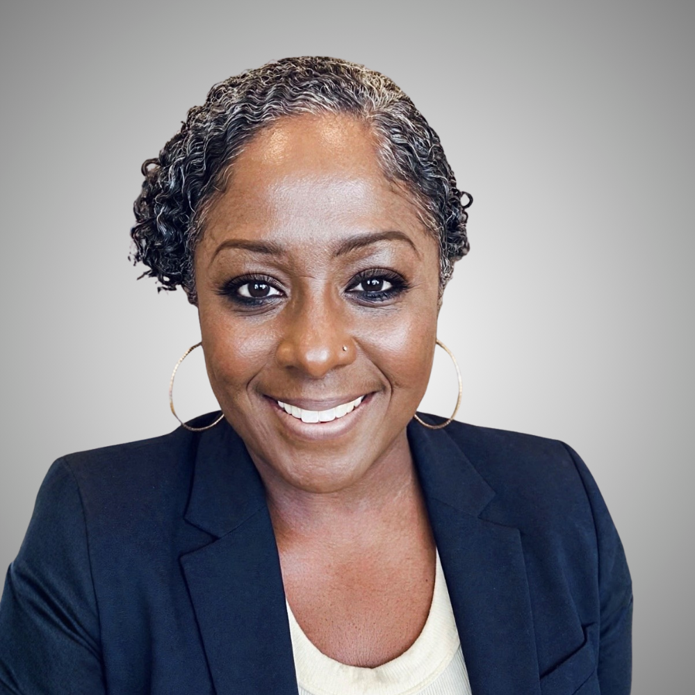 Lena Thompson headshot
