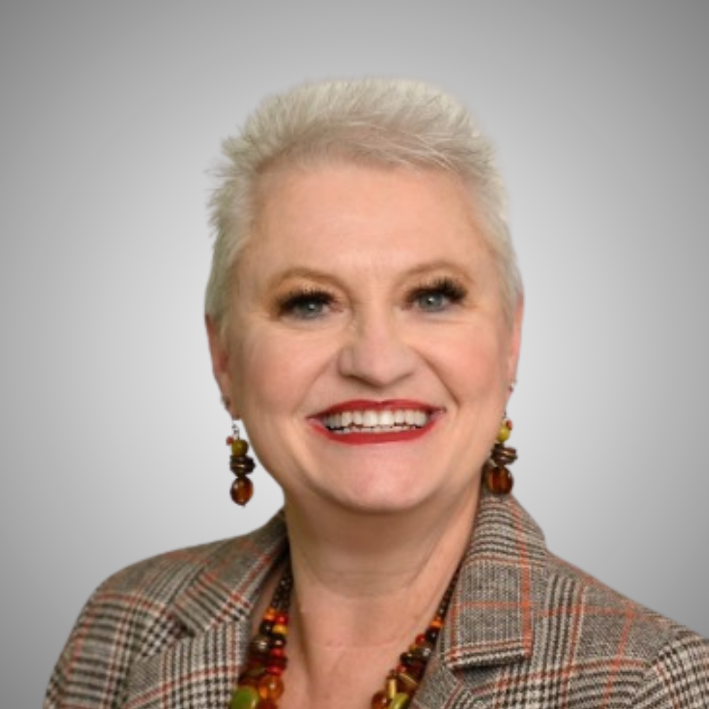 Stephanie Deal headshot